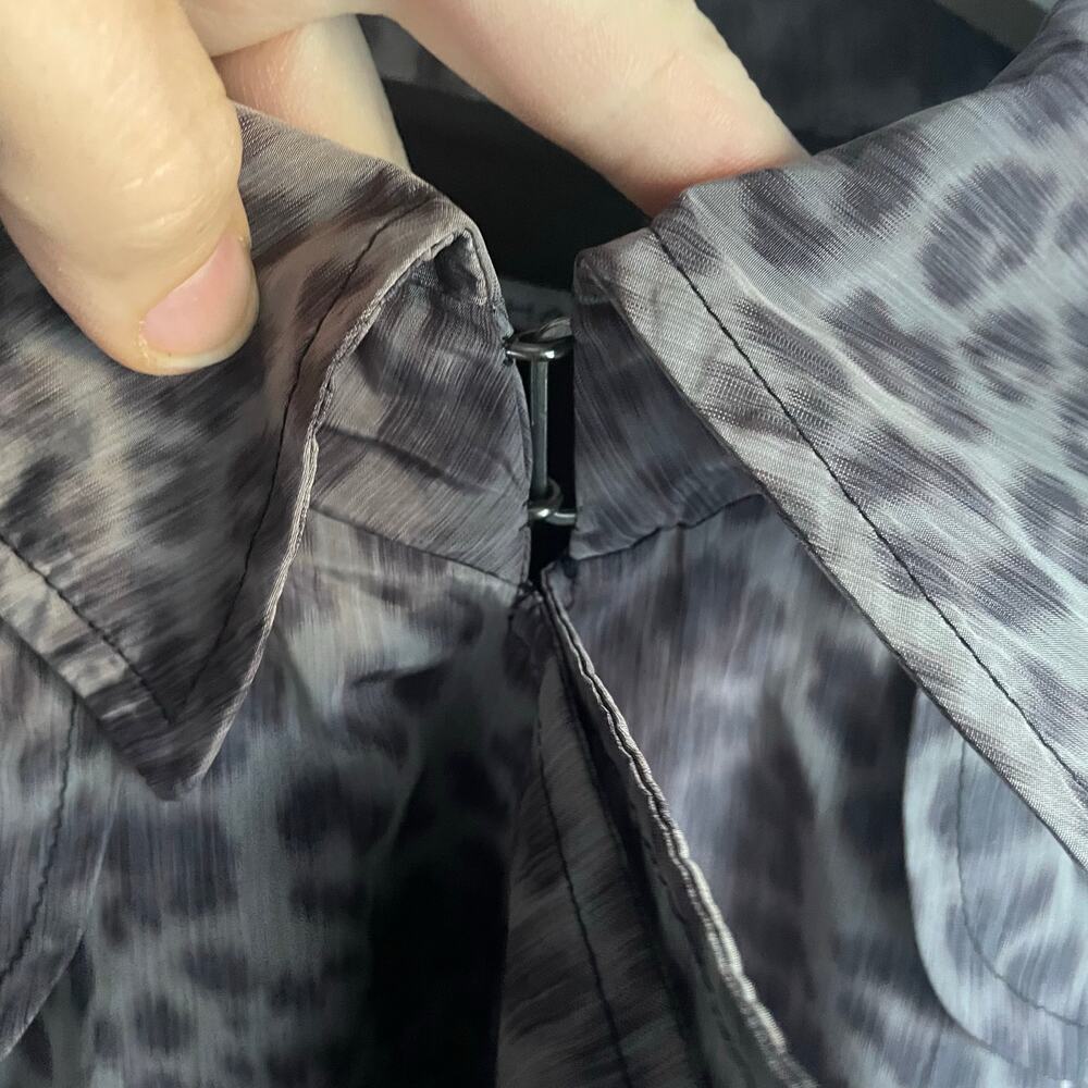 T Tahari Grey Leopard Print Jacket - Women's Size XL Lightweight Workwear Career - Picture 12 of 12
